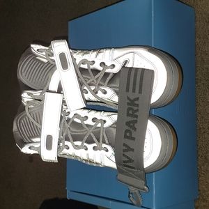 Adidas x ivy park icy park silver sneaker